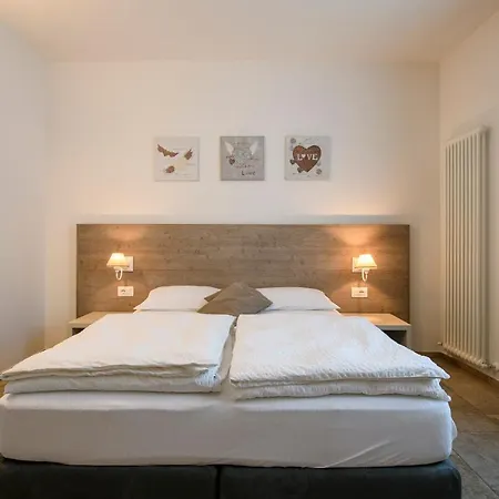 Borgo San Nazzaro 아파트호텔