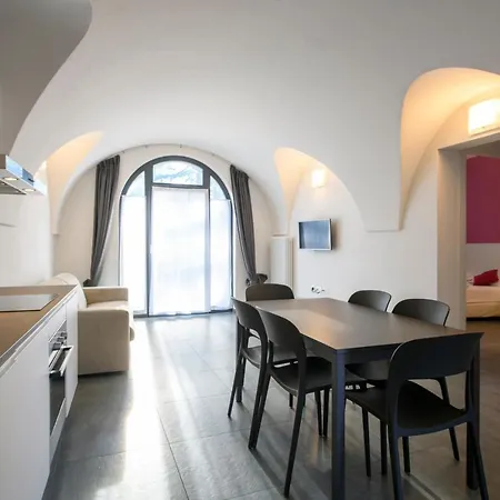 Borgo San Nazzaro 아파트호텔